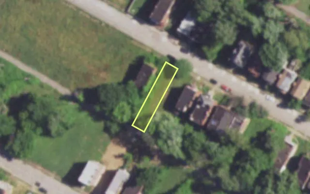 Aerial view of 4254 COTE BRILLIANTE AV — vacant lot, St. Louis with approximate parcel outline