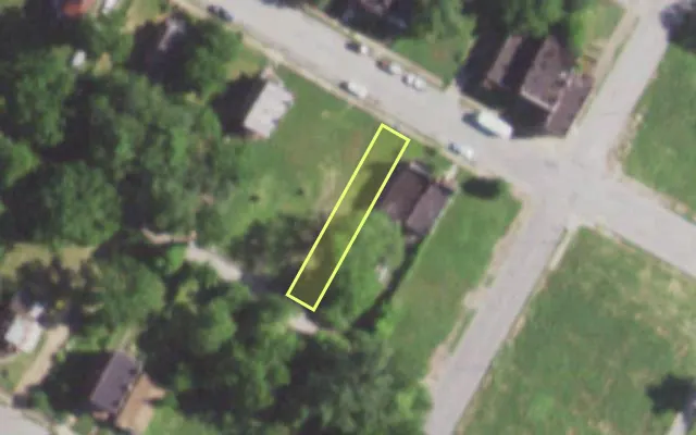 Aerial view of 5610 WABADA AV — vacant lot, St. Louis with approximate parcel outline