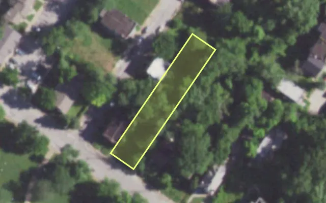 Aerial view of 5963 JULIAN AV — vacant lot, St. Louis with approximate parcel outline