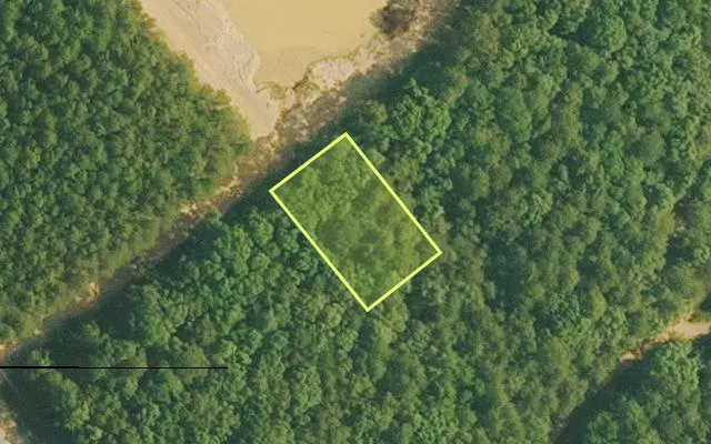 Aerial view of VAN BUREN County parcel 4400-22216-0000 — Arkansas post-auction with approximate parcel outline