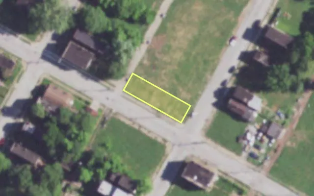 Aerial view of 4201 PLEASANT ST — vacant lot, St. Louis with approximate parcel outline
