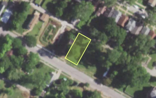 Aerial view of 5643 MAFFITT AV — vacant lot, St. Louis with approximate parcel outline