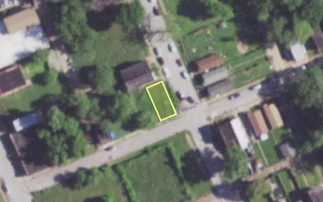 Aerial view of 1901 FARRAGUT ST — vacant lot, St. Louis with approximate parcel outline