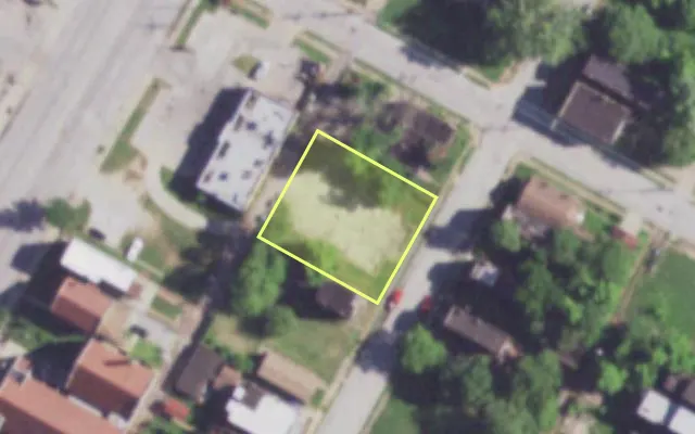 Aerial view of 4153 PECK ST — vacant lot, St. Louis with approximate parcel outline