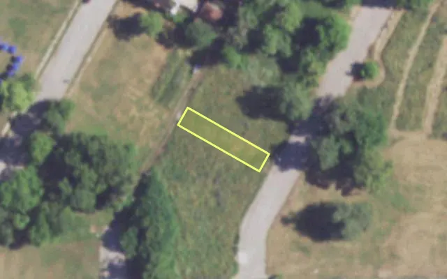 Aerial view of 1815 LAFLIN ST — vacant lot, St. Louis with approximate parcel outline