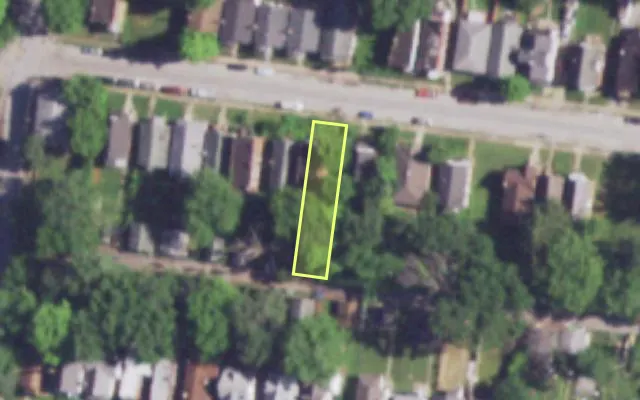 Aerial view of 956 CANAAN AV — vacant lot, St. Louis with approximate parcel outline