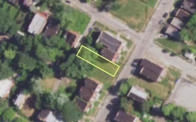Aerial view of 3063 MARCUS AV — vacant lot, St. Louis with approximate parcel outline