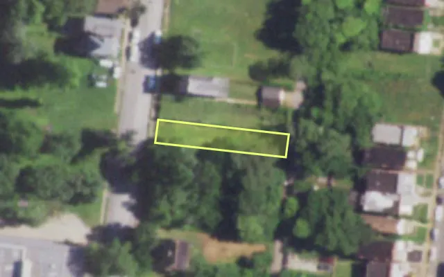 Aerial view of 1204 BAYARD AV — vacant lot, St. Louis with approximate parcel outline