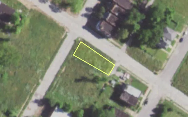 Aerial view of 1340 SEMPLE AV — vacant lot, St. Louis with approximate parcel outline