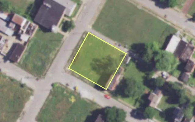 Aerial view of 3743 COTE BRILLIANTE AV — vacant lot, St. Louis with approximate parcel outline