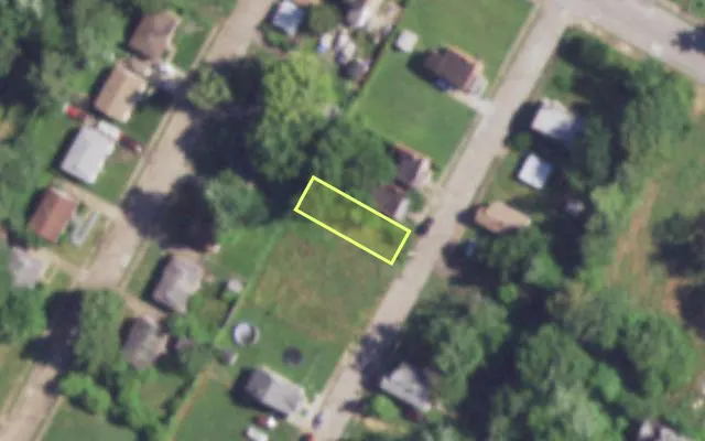 Aerial view of 3125 MARNICE PL — vacant lot, St. Louis with approximate parcel outline
