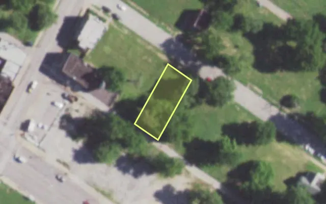 Aerial view of 5744 THEODOSIA AV — vacant lot, St. Louis with approximate parcel outline