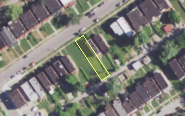 Aerial view of 4626 POPE AV — vacant lot, St. Louis with approximate parcel outline