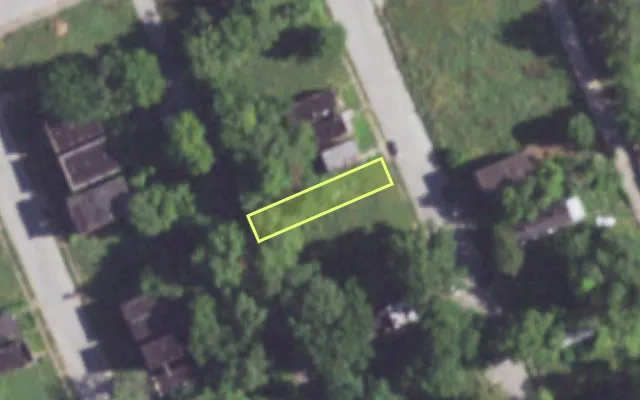 Aerial view of 4417 N 19TH ST — vacant lot, St. Louis with approximate parcel outline