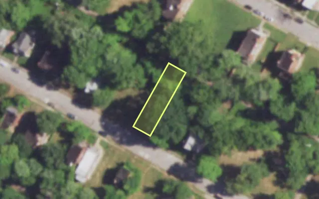 Aerial view of 4545 COTE BRILLIANTE AV — vacant lot, St. Louis with approximate parcel outline
