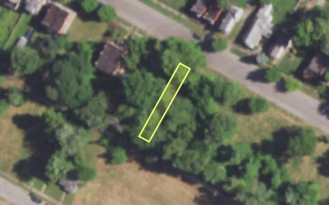 Aerial view of 4560 MAFFITT AV — vacant lot, St. Louis with approximate parcel outline