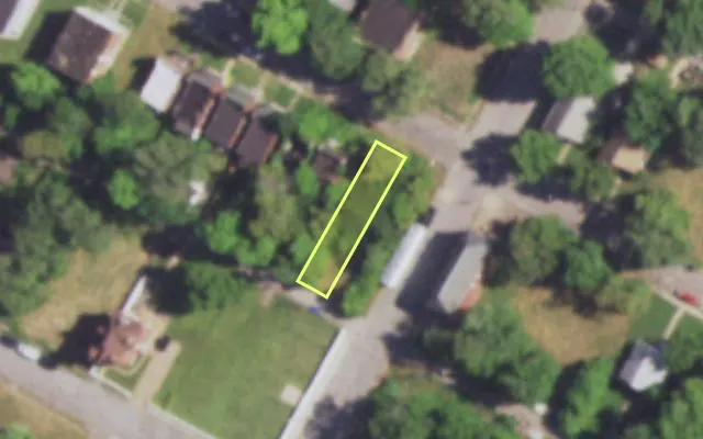Aerial view of 4628 ST FERDINAND AV — vacant lot, St. Louis with approximate parcel outline