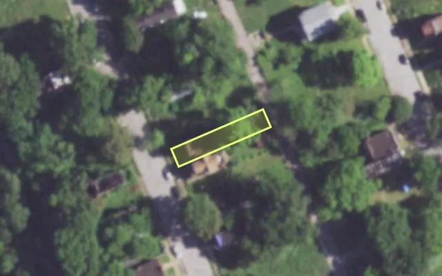 Aerial view of 4328 N 19TH ST — vacant lot, St. Louis with approximate parcel outline