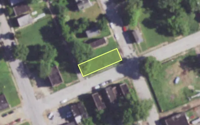 Aerial view of 4201 N 21ST ST — vacant lot, St. Louis with approximate parcel outline