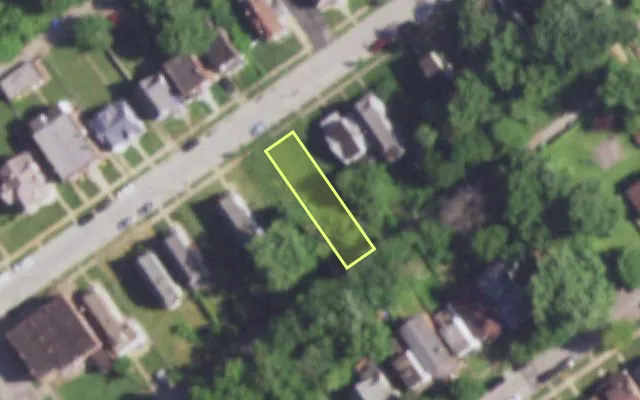 Aerial view of 5428 GERALDINE AV — vacant lot, St. Louis with approximate parcel outline