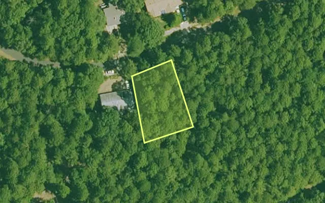 Aerial view of GARLAND County parcel 71070 — Arkansas post-auction with approximate parcel outline