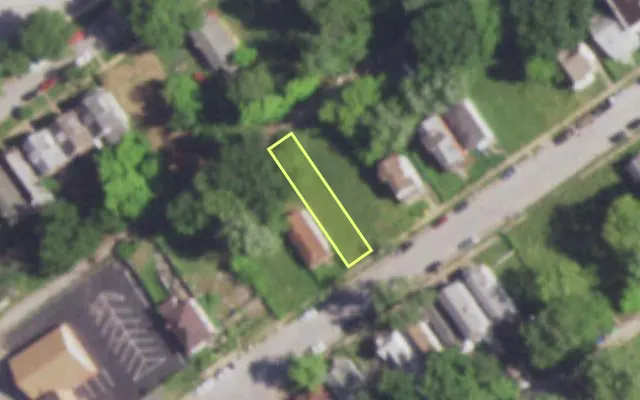 Aerial view of 5031 EMERSON AV — vacant lot, St. Louis with approximate parcel outline