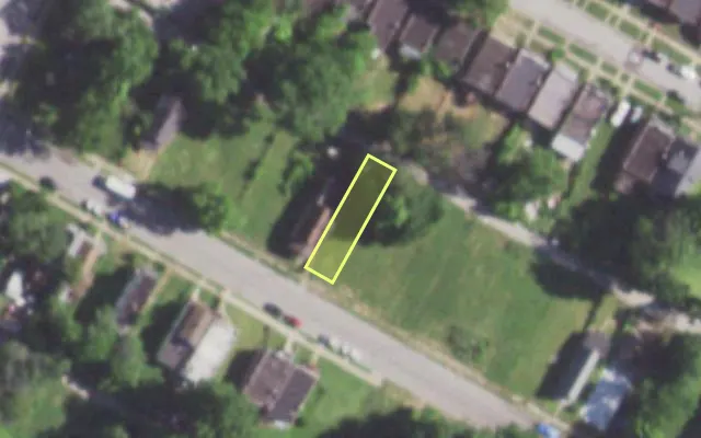 Aerial view of 5737 MAFFITT AV — vacant lot, St. Louis with approximate parcel outline