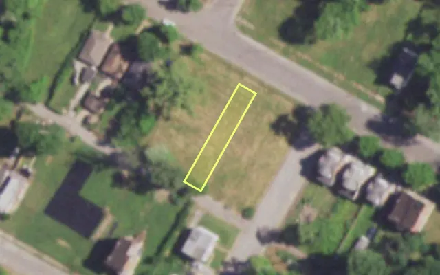 Aerial view of 4606 MAFFITT AV — vacant lot, St. Louis with approximate parcel outline