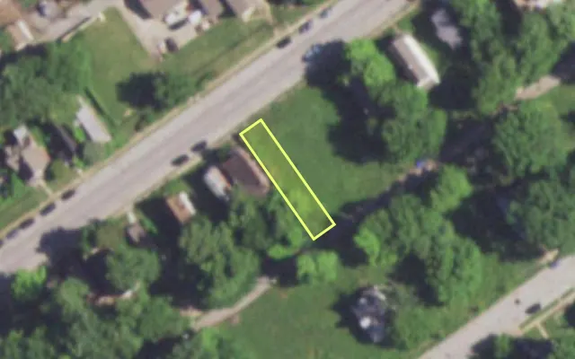 Aerial view of 5346 UNION BLVD — vacant lot, St. Louis with approximate parcel outline