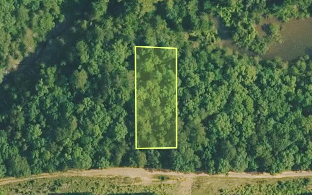 Aerial view of VAN BUREN County parcel 4350-06016-0000 — Arkansas post-auction with approximate parcel outline