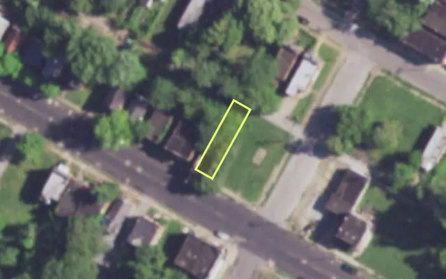 Aerial view of 4309 LEE AV — vacant lot, St. Louis with approximate parcel outline