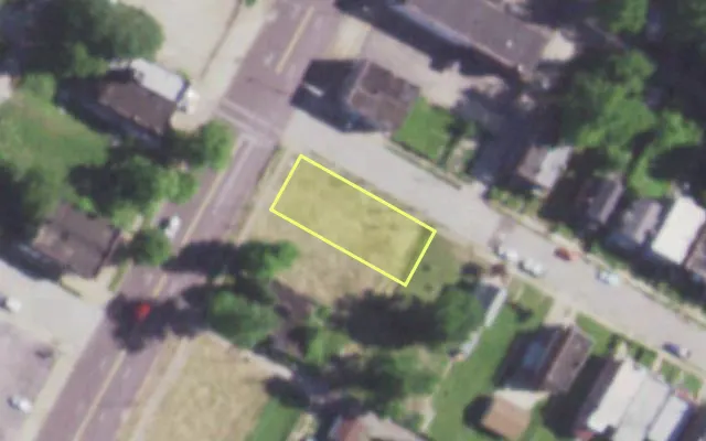 Aerial view of 1726 UNION BLVD — vacant lot, St. Louis with approximate parcel outline
