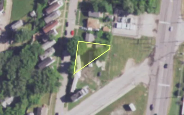 Aerial view of 8414 LOWELL ST — vacant lot, St. Louis with approximate parcel outline