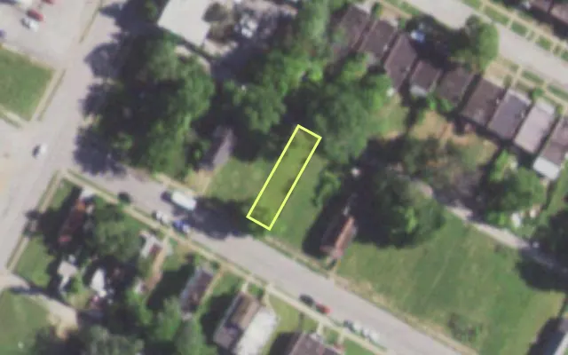 Aerial view of 5745 MAFFITT AV — vacant lot, St. Louis with approximate parcel outline