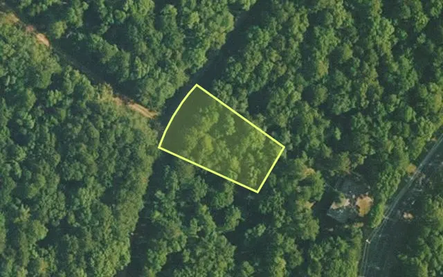 Aerial view of VAN BUREN County parcel 4400-15102-0000 — Arkansas post-auction with approximate parcel outline