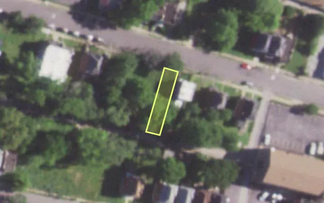 Aerial view of 5030 RIDGE AV — vacant lot, St. Louis with approximate parcel outline