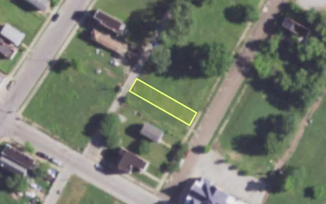 Aerial view of 4315 GANO AV — vacant lot, St. Louis with approximate parcel outline