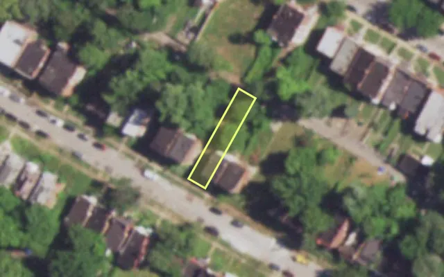 Aerial view of 4811 NORTHLAND AV — vacant lot, St. Louis with approximate parcel outline
