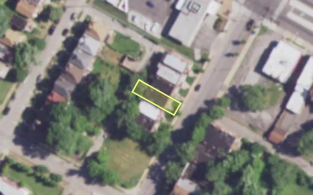 Aerial view of 3617 N NEWSTEAD AV — vacant lot, St. Louis with approximate parcel outline