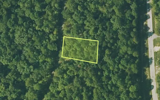 Aerial view of FULTON County parcel 180-13276-000 — Arkansas post-auction with approximate parcel outline