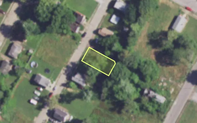 Aerial view of 3122 MARNICE PL — vacant lot, St. Louis with approximate parcel outline