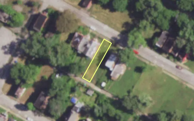 Aerial view of 4434 NORTH MARKET ST — vacant lot, St. Louis with approximate parcel outline