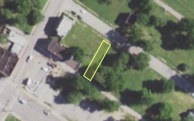 Aerial view of 5746 THEODOSIA AV — vacant lot, St. Louis with approximate parcel outline