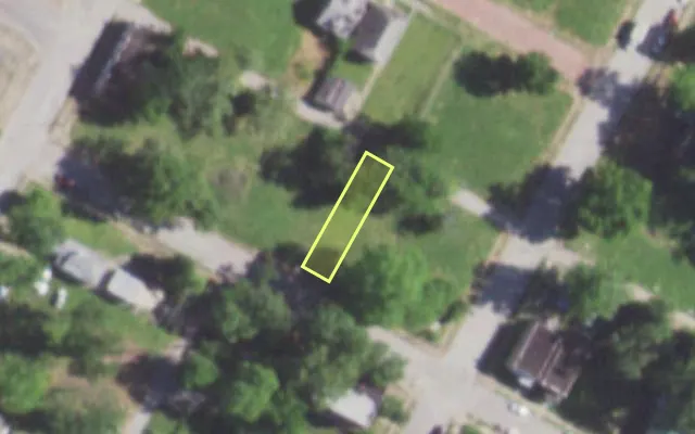 Aerial view of 5555 MAFFITT AV — vacant lot, St. Louis with approximate parcel outline
