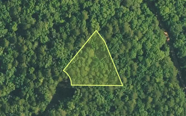 Aerial view of VAN BUREN County parcel 4400-18063-0000 — Arkansas post-auction with approximate parcel outline
