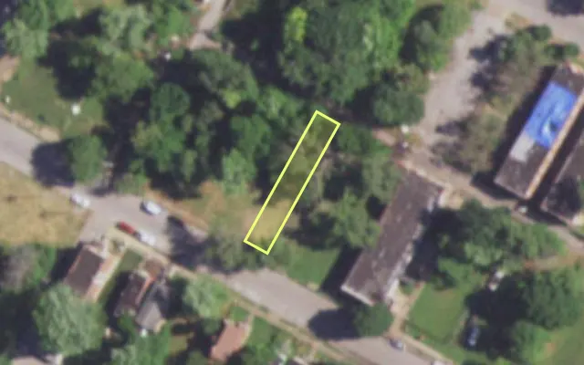 Aerial view of 4441 KENNERLY AV — vacant lot, St. Louis with approximate parcel outline