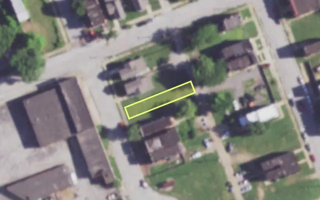 Aerial view of 3726 VEST AV — vacant lot, St. Louis with approximate parcel outline