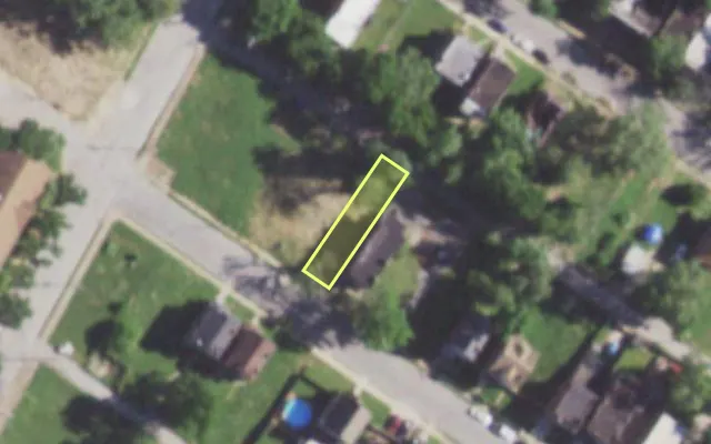 Aerial view of 5971 COTE BRILLIANTE AV — vacant lot, St. Louis with approximate parcel outline