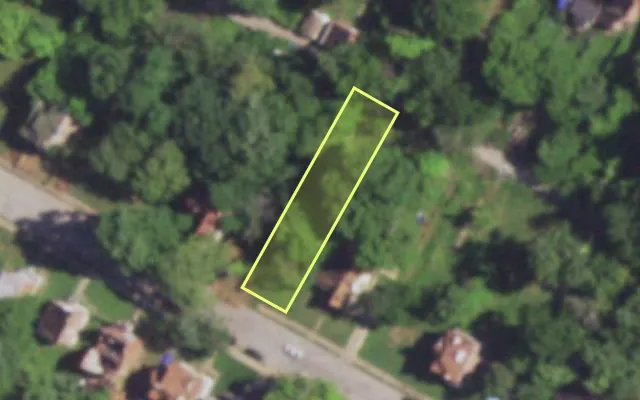 Aerial view of 4801 COTE BRILLIANTE AV — vacant lot, St. Louis with approximate parcel outline