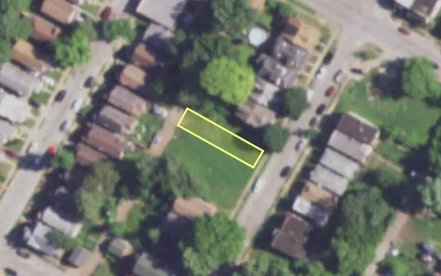 Aerial view of 4123 N TAYLOR AV — vacant lot, St. Louis with approximate parcel outline